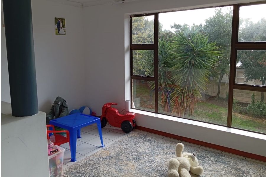 4 Bedroom Property for Sale in Ridgeworth Western Cape